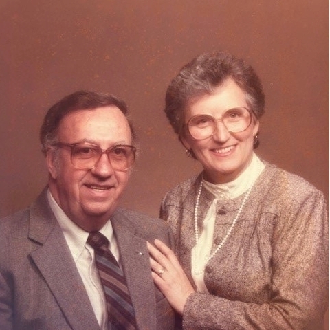 Dick ‘50 and Betty Calcott ‘53 Wootten Scholarship